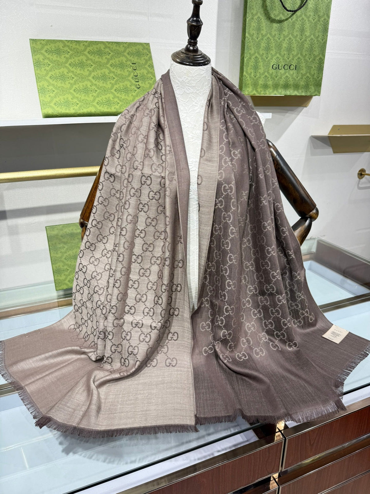 GUCCI 25S SCARF 200 IN CASHMERE SILK 706563